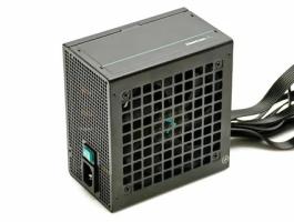 Блок питания Deepcool/GamerStorm PF750, 750Вт, 80 PLUS, 120мм, черный