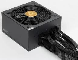 Блок питания Chieftec Polaris 3.0 PPS-1050FC-A3, 1050Вт, 80 PLUS Gold, 135мм, модульный, черный