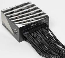 Блок питания ASUS ROG-LOKI-1000P-SFX-L GAMING (90YE00N1-B0NA00), 1000Вт, 80 PLUS Platinum, 135мм, модульный, серый и черный